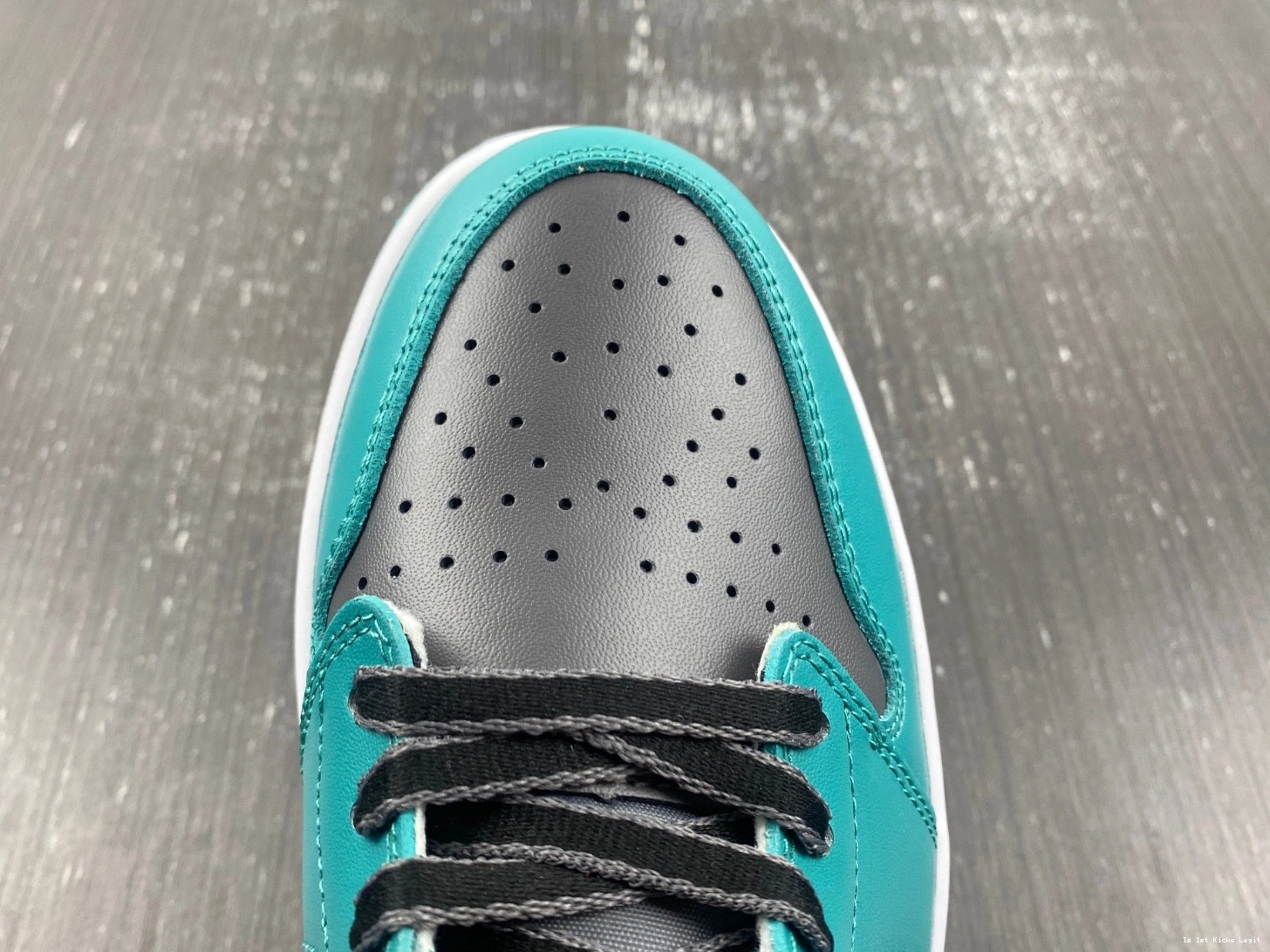 1 FZ3248-001 Air Jordan 